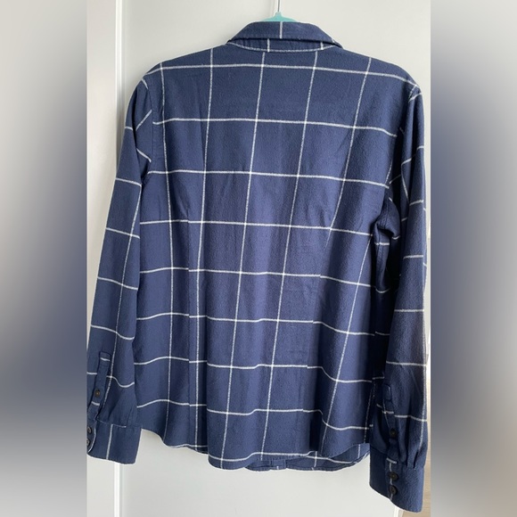 Patagonia Flannel Plaid - Picture 2 of 2